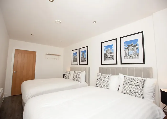 Sgt Peppers Mathew Street Apartments By Happy Days